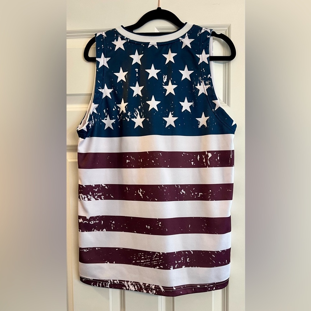 America Drinking Team Sleeveless Shirt-Holds Any Size Can in the Shirt. Small - Picture 4 of 4